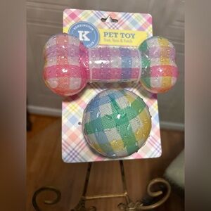Kensington Multicolor Set Of Spike Ball & Bone  With Loud Squeaker Set